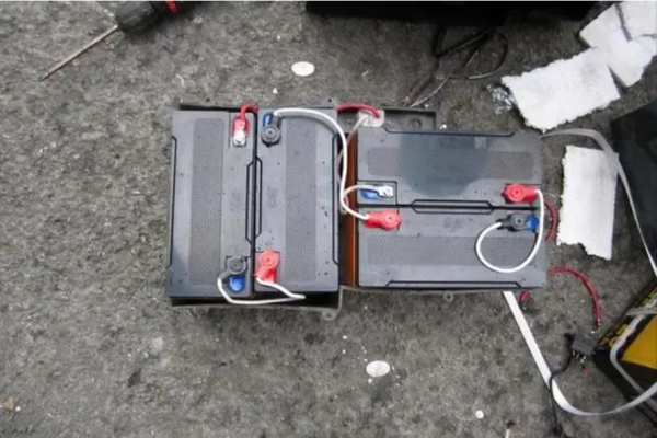 双鸭山市电动车更换电瓶